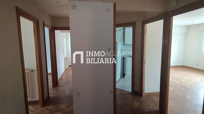 Piso en Sangesa