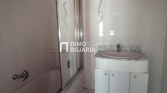 Piso en Sangesa