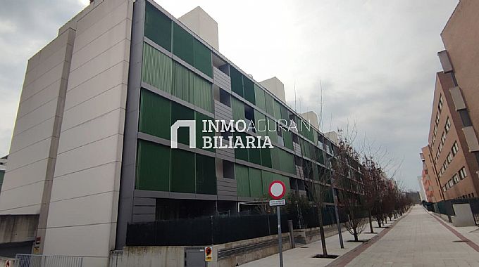 Venta de piso en Sarriguren