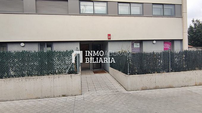 Venta de piso en Sarriguren