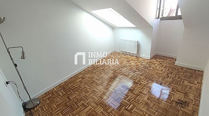 VENTA DE PISO EN CALLE HERRERIA (VITORIA-GASTEIZ)