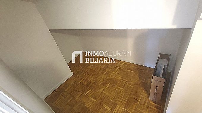 VENTA DE PISO EN CALLE HERRERIA (VITORIA-GASTEIZ)