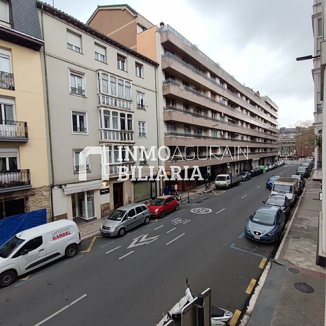 PISO EN CENTRO DE VITORIA - 2