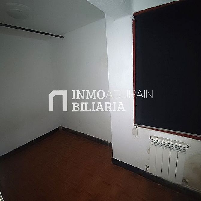 Venta de piso en Vitoria-Gasteiz - 4