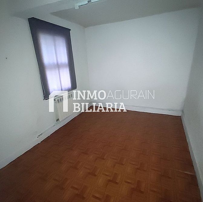 Venta de piso en Vitoria-Gasteiz - 6
