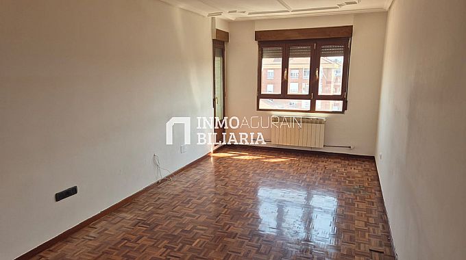 Piso en voluntaria Entrega