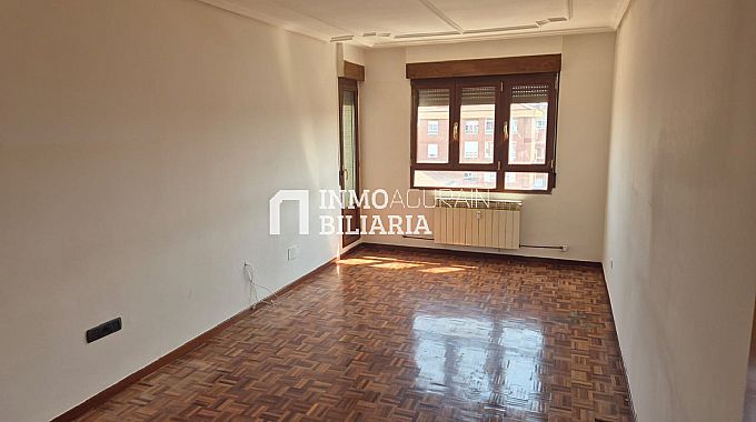 Piso en voluntaria Entrega