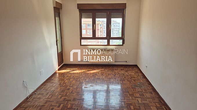 Piso en voluntaria Entrega