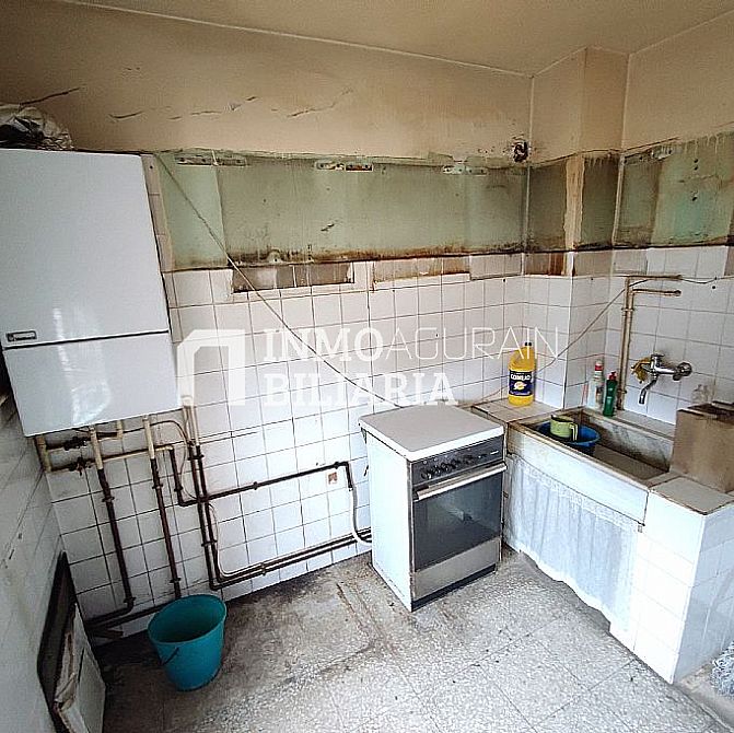 Venta de piso en Vitoria-Gasteiz - 11
