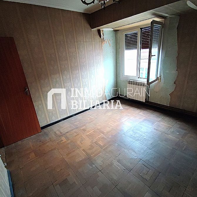 Venta de piso en Vitoria-Gasteiz - 17