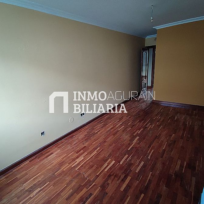 Venta de piso en Vitoria-Gasteiz - 7