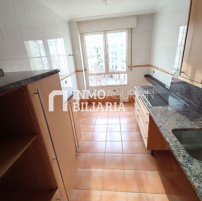 Venta de piso en Vitoria-Gasteiz - 9