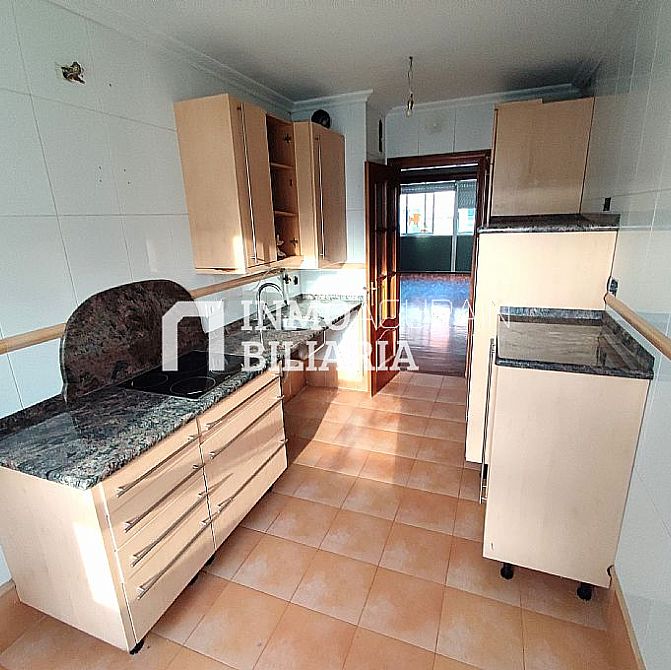 Venta de piso en Vitoria-Gasteiz - 10