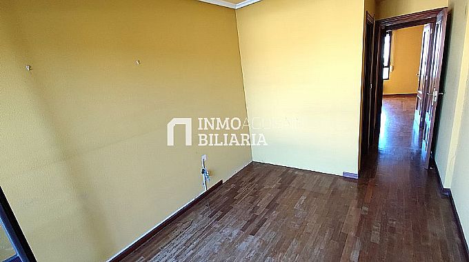 PISO EN CALLE PAMPLONA VITORIA