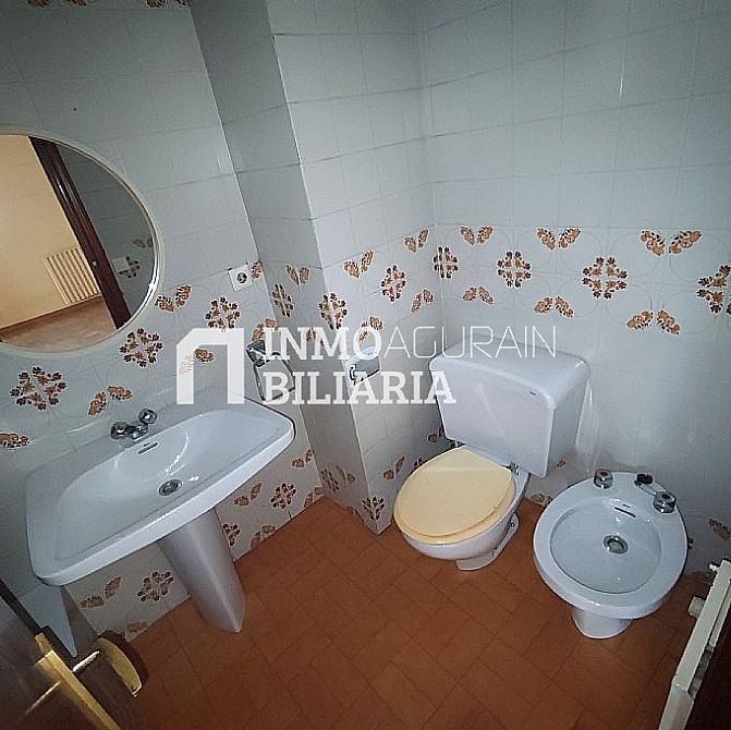 PISO EN EL CENTRO DE VITORIA-GASTEIZ - 5