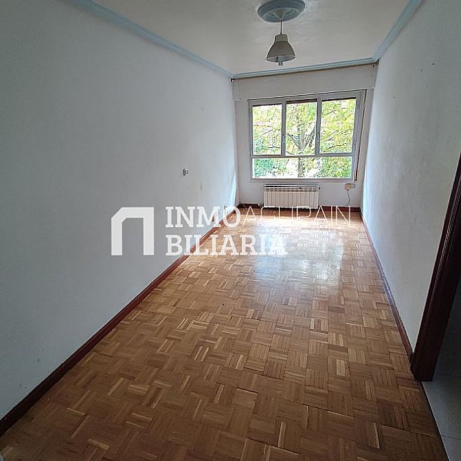 Venta de piso en Vitoria-Gasteiz - 3