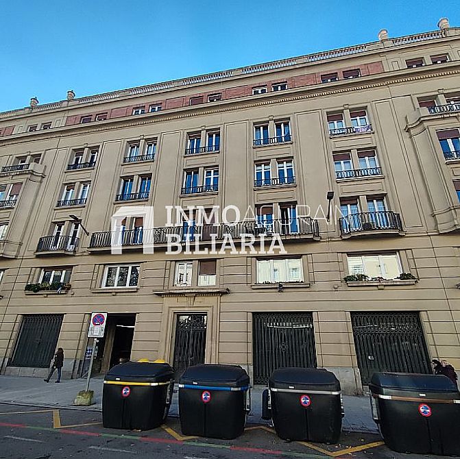 Venta&nbsp;de&nbsp;piso&nbsp;en&nbsp;Vitoria-Gasteiz - 1