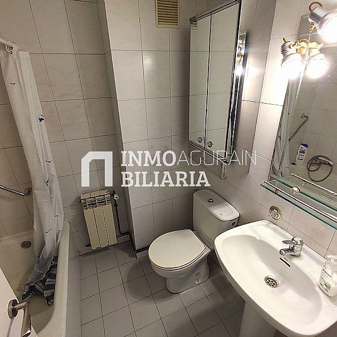 PISO EN CALLE LOS HERRAN (VITORIA-GASTEIZ) - 4