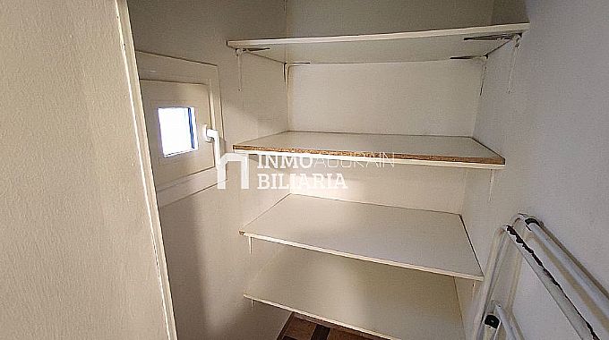 PISO EN CALLE LOS HERRAN (VITORIA-GASTEIZ)