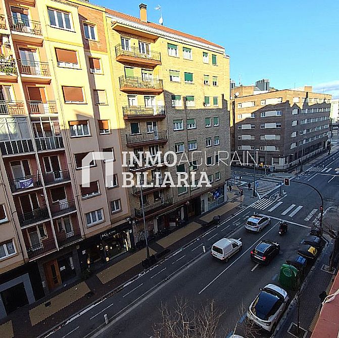 PISO EN CALLE LOS HERRAN (VITORIA-GASTEIZ) - 9