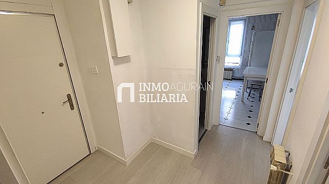 PISO EN CALLE LOS HERRAN (VITORIA-GASTEIZ)