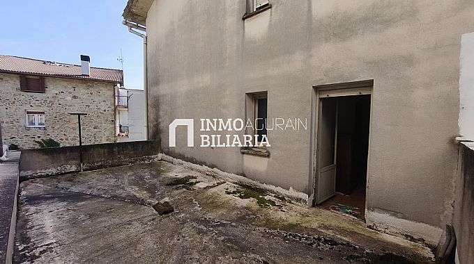 PISO EN ZIORDIA