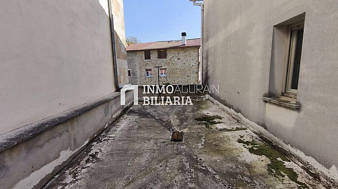 PISO EN ZIORDIA