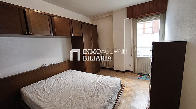 PISO EN ZIORDIA