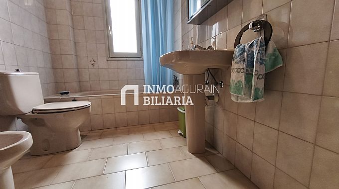 PISO EN ZIORDIA