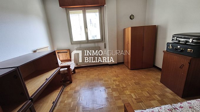 PISO EN ZIORDIA