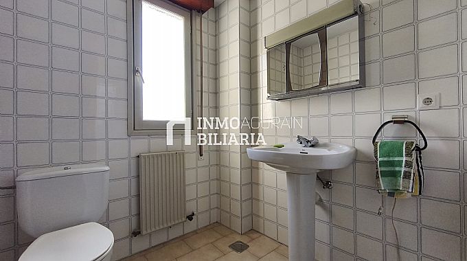 PISO EN ZIORDIA