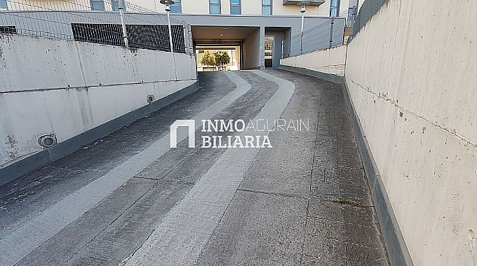 Venta de plaza de garaje en Vitoria-Gasteiz
