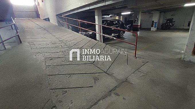 PLAZA DE GARAJE EN VITORIA