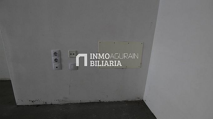 VENTA LOCAL COMERCIAL EN SALVATIERRA/AGURAIN
