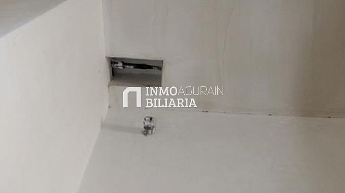 VENTA LOCAL COMERCIAL EN SALVATIERRA/AGURAIN