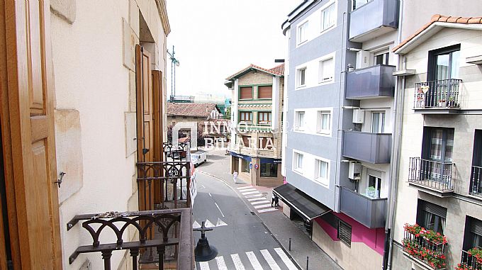 VENTA OFICINA CONVERTIBLE EN VIVIENDA