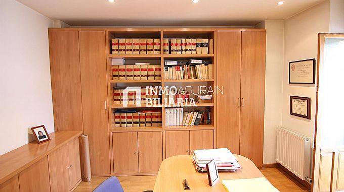 VENTA OFICINA CONVERTIBLE EN VIVIENDA