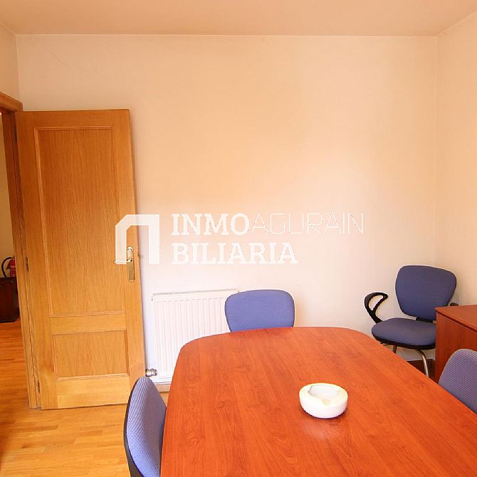 VENTA OFICINA CONVERTIBLE EN VIVIENDA - 19