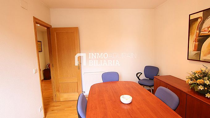 VENTA OFICINA CONVERTIBLE EN VIVIENDA