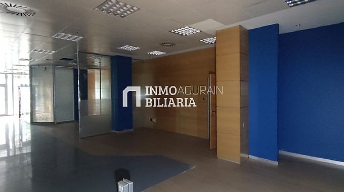 VENTA O ALQUILER DE LOCAL COMERCIAL EN BURLADA