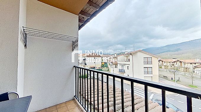 VIVIENDA ADOSADA UNIFAMILIAR EN LAKUNTZA