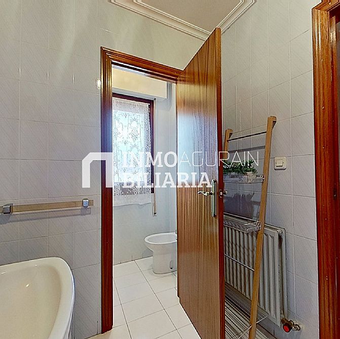 VIVIENDA ADOSADA UNIFAMILIAR EN LAKUNTZA - 18