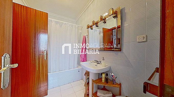 VIVIENDA ADOSADA UNIFAMILIAR EN LAKUNTZA