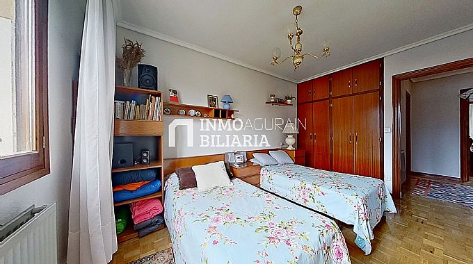 VIVIENDA ADOSADA UNIFAMILIAR EN LAKUNTZA