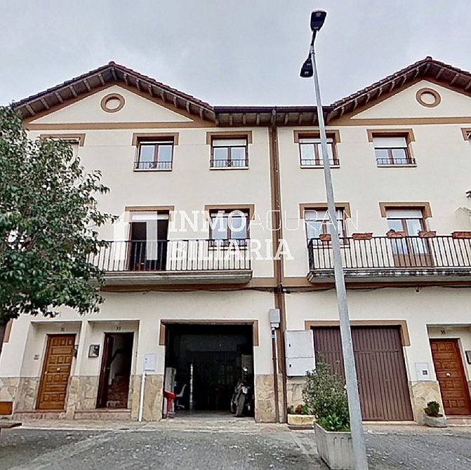 VIVIENDA ADOSADA UNIFAMILIAR EN LAKUNTZA - 33