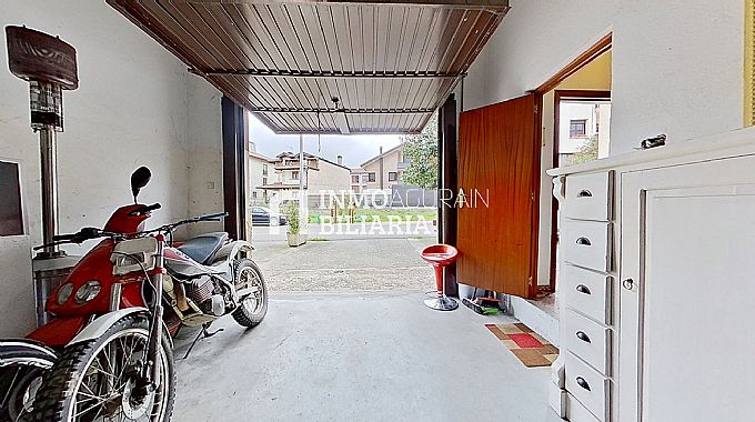 VIVIENDA ADOSADA UNIFAMILIAR EN LAKUNTZA