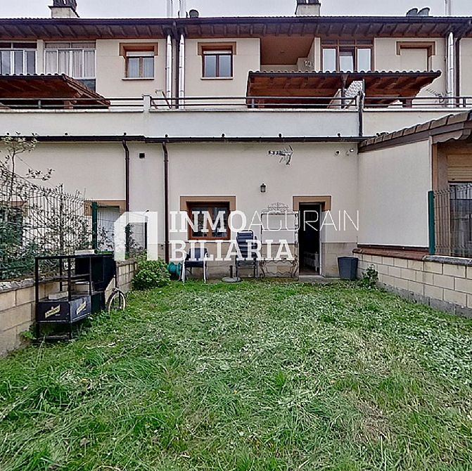 VIVIENDA ADOSADA UNIFAMILIAR EN LAKUNTZA - 53