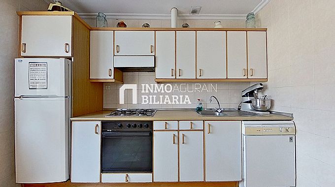 VIVIENDA ADOSADA UNIFAMILIAR EN LAKUNTZA