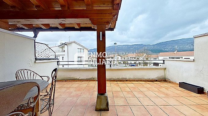 VIVIENDA ADOSADA UNIFAMILIAR EN LAKUNTZA