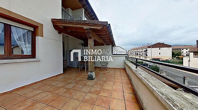 VIVIENDA ADOSADA UNIFAMILIAR EN LAKUNTZA